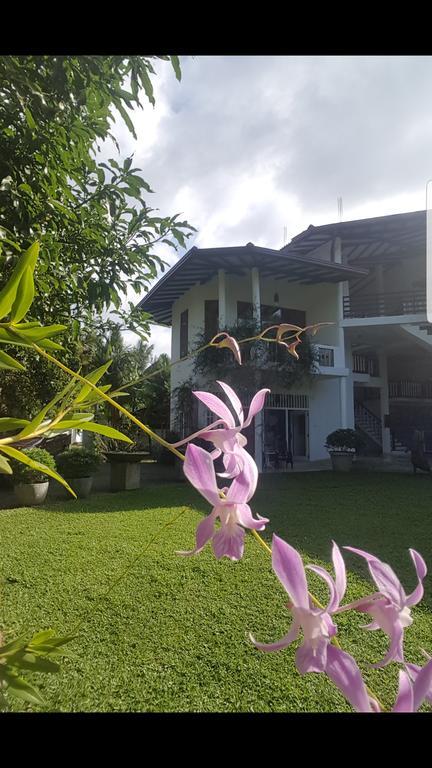 Villa Dewasiri Unawatuna Bagian luar foto