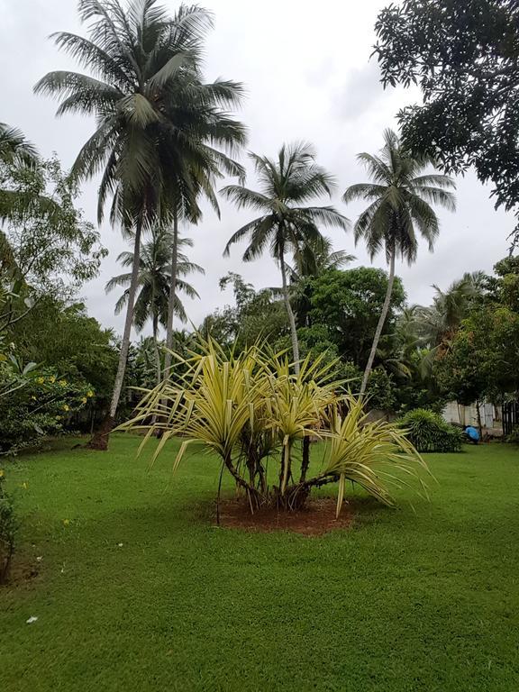Villa Dewasiri Unawatuna Bagian luar foto