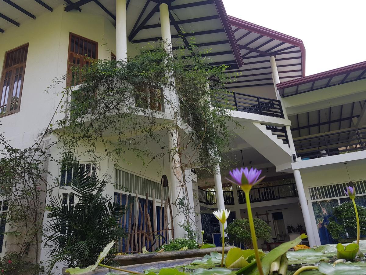 Villa Dewasiri Unawatuna Bagian luar foto